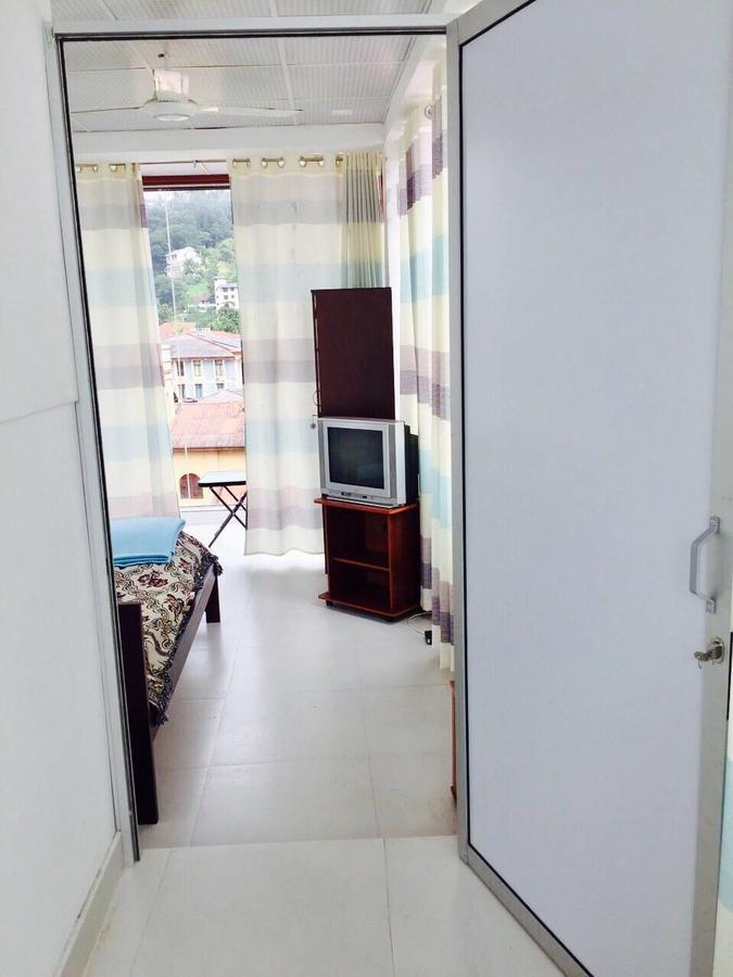 Getmore Bed & Breakfast Kandy Exteriör bild